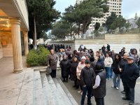 Azerbaijan's Surakhani district sees influx of voters to polling stations (PHOTO)