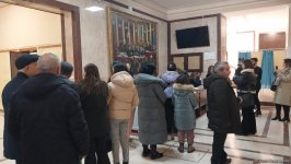 Residents of Azerbaijan's Yasamal district of Baku actively vote in presidential election (PHOTO)