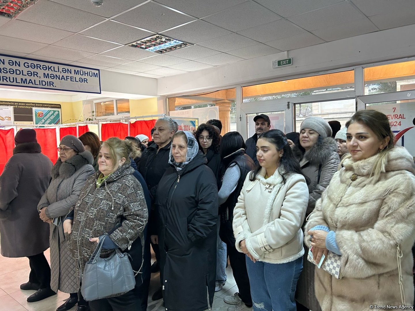 Azerbaijan's Surakhani district sees influx of voters to polling stations (PHOTO)