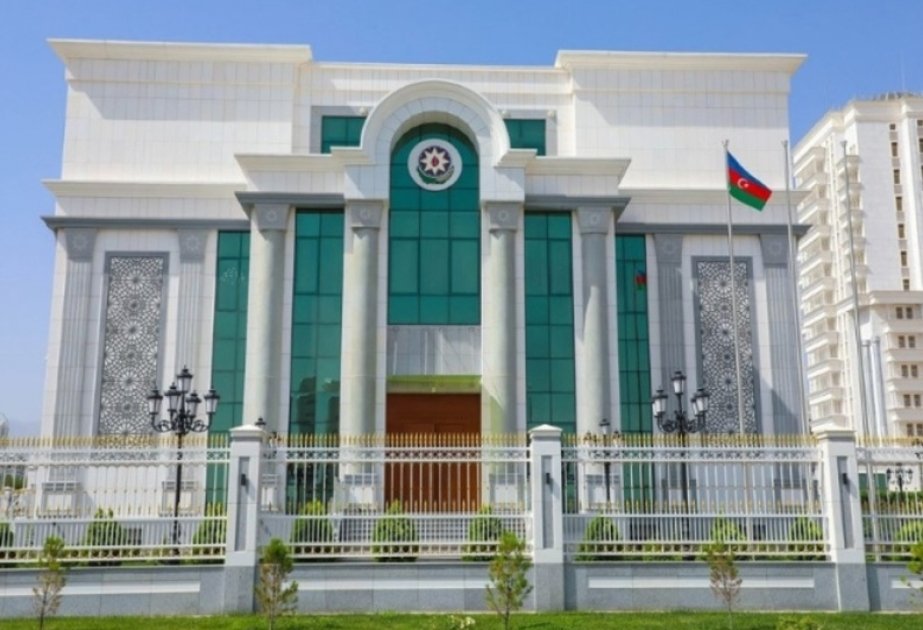 Azerbaijani embassy in Turkmenistan airs presidential election's voter turnout