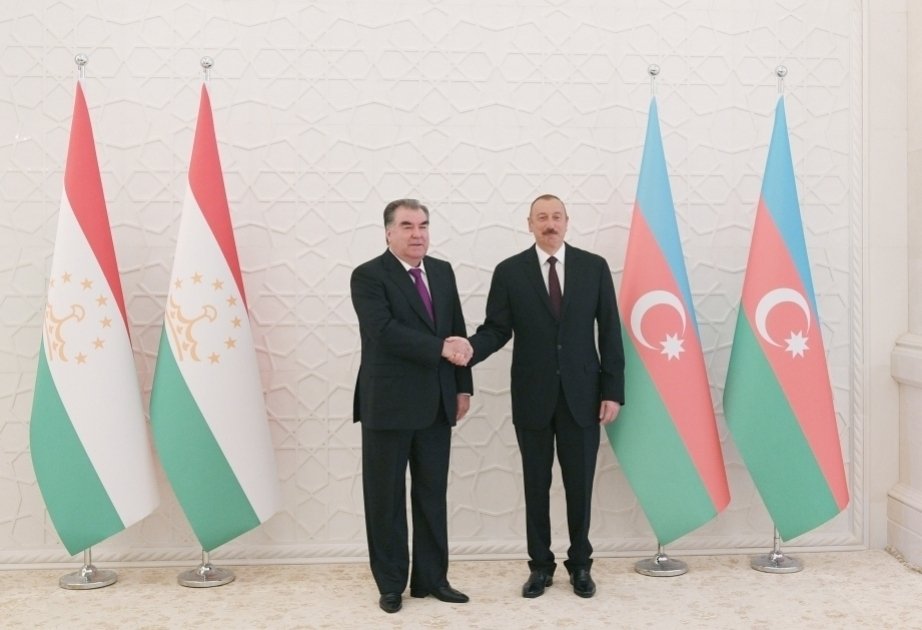 President Rahmon makes phone call to President Ilham Aliyev