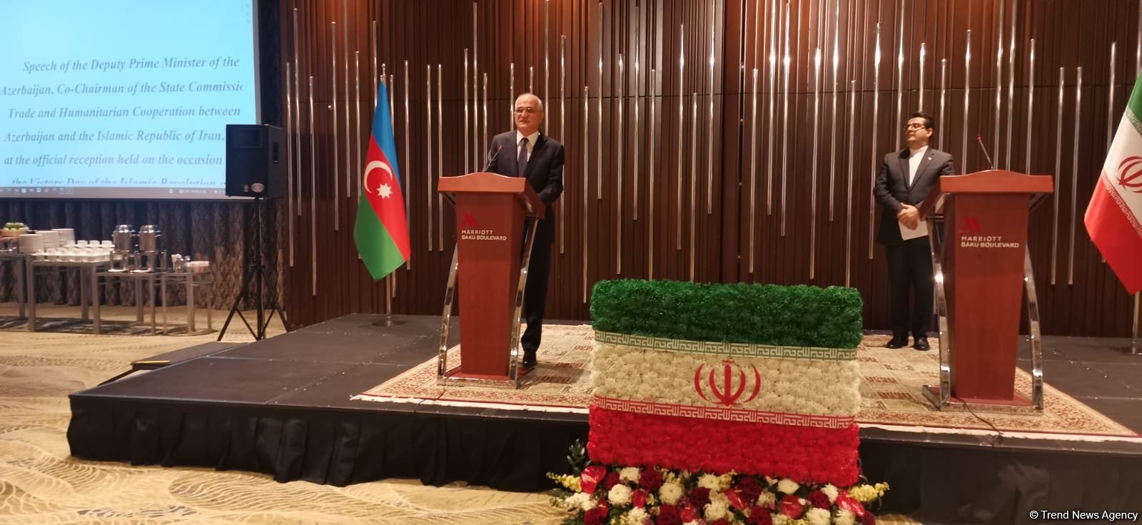 Грузоперевозки между Азербайджаном и Ираном значительно возросли - Шахин Мустафаев