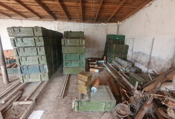 В Ходжавенде обнаружено большое количество артиллерийских и танковых снарядов