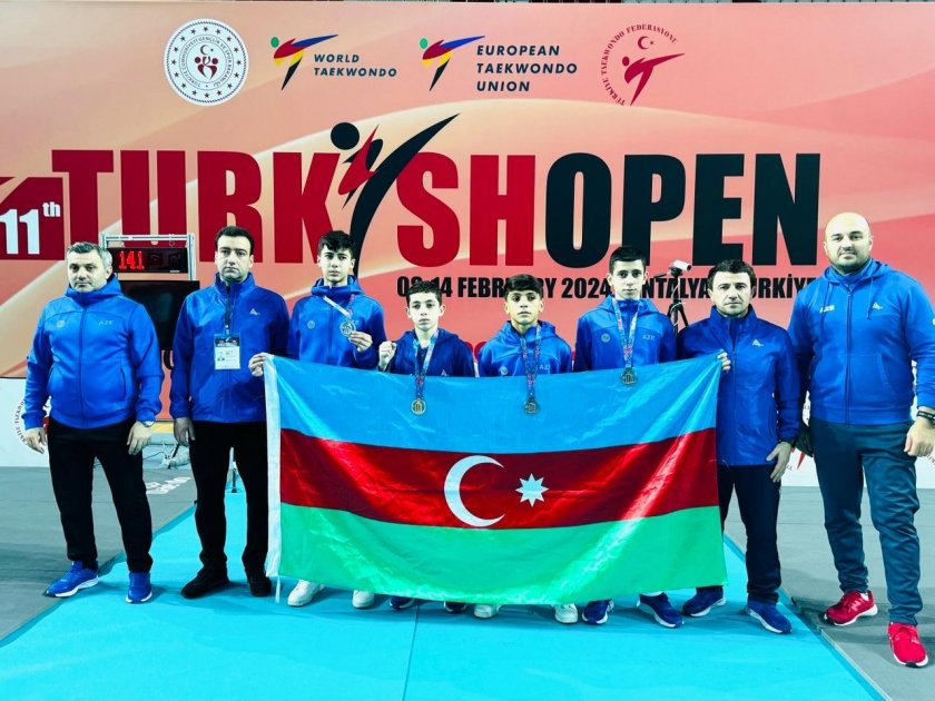 Азербайджанские таэквондисты завоевали медали на открытом чемпионате Турции (ФОТО)