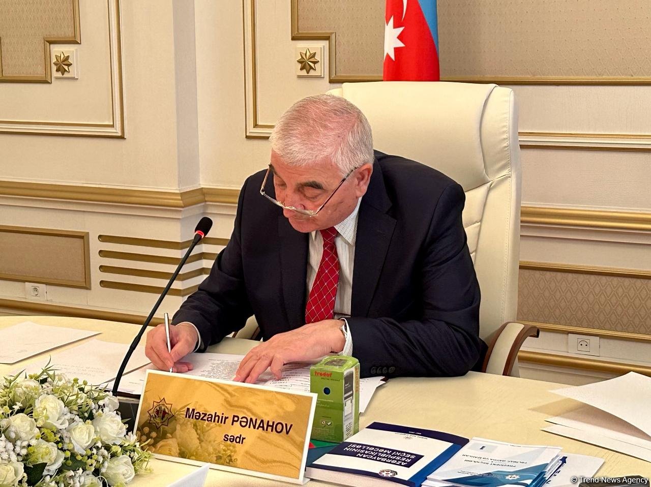 Azerbaijan's Central Election Commission announces latest presidential election results (PHOTO)