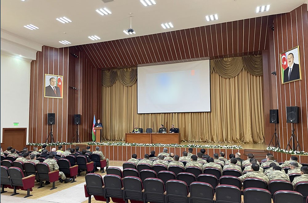 В Азербайджане прошли сборы с личным составом Военной дорожной полиции (ФОТО)