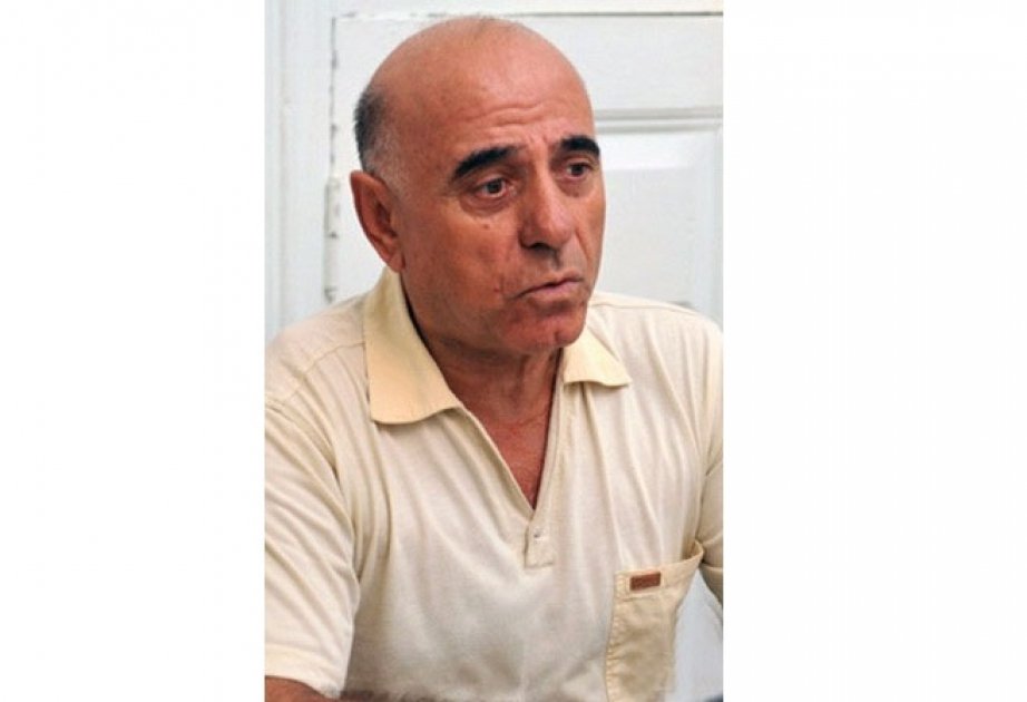 Народный писатель Азербайджана Мовлуд Сулейманлы подключен к аппарату искусственного дыхания