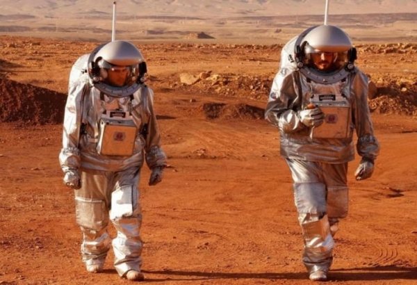 NASA bir il Mars simulyasiyasında yaşamaq üçün könüllülər axtarır