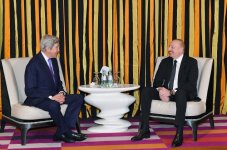 Президент Ильхам Алиев встретился в Мюнхене со специальным представителем Президента США по вопросам климата (ФОТО/ВИДЕО)