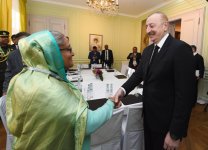 President Ilham Aliyev met with Prime Minister of Bangladesh in Munich (PHOTO/VIDEO)