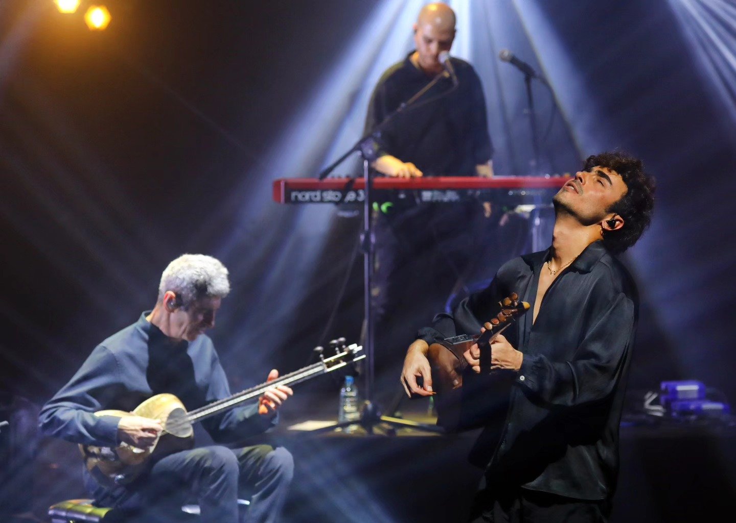Израильский музыкант на азербайджанской кяманче – мировое турне началось в Баку (ФОТО)