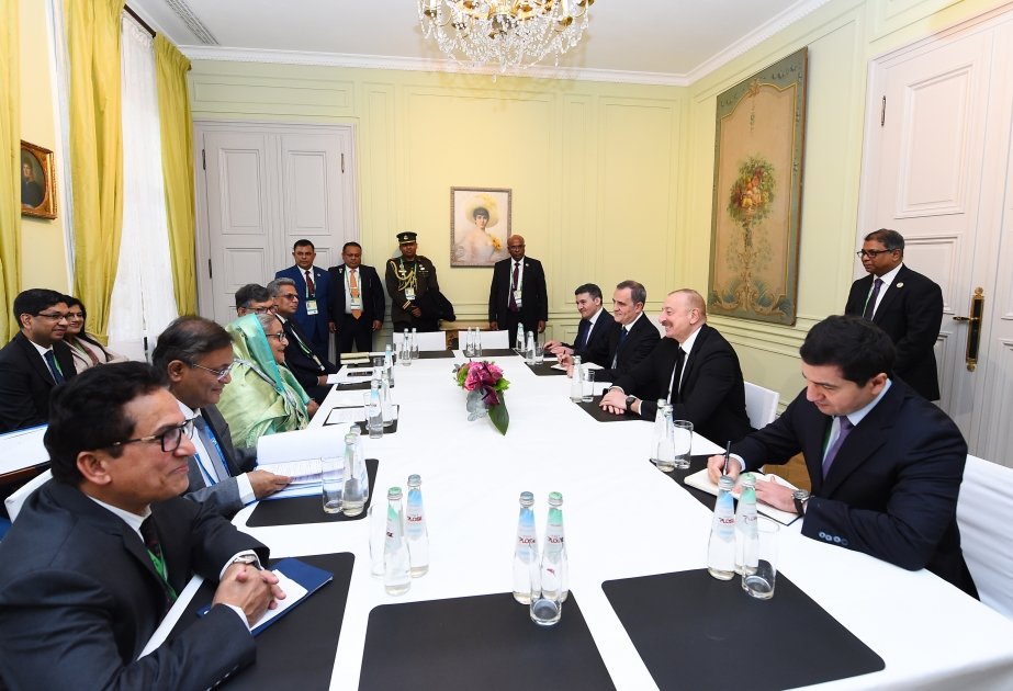 President Ilham Aliyev met with Prime Minister of Bangladesh in Munich (PHOTO/VIDEO)