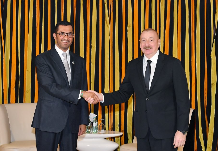 Президент Ильхам Алиев встретился с министром промышленности и передовых технологий ОАЭ (ФОТО)