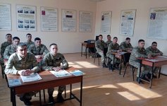 В Азербайджане в ходе "Начального курса коммандос" проводятся практические занятия (ФОТО)