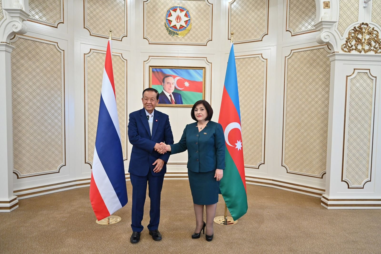 Сахиба Гафарова провела обсуждения с президентом Национальной ассамблеи Таиланда (ФОТО)