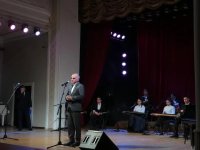 В Баку прошла презентация книги "Со сцены в окопы" памяти шехида Карабахской войны Тогрула Гаджиева (ФОТО)