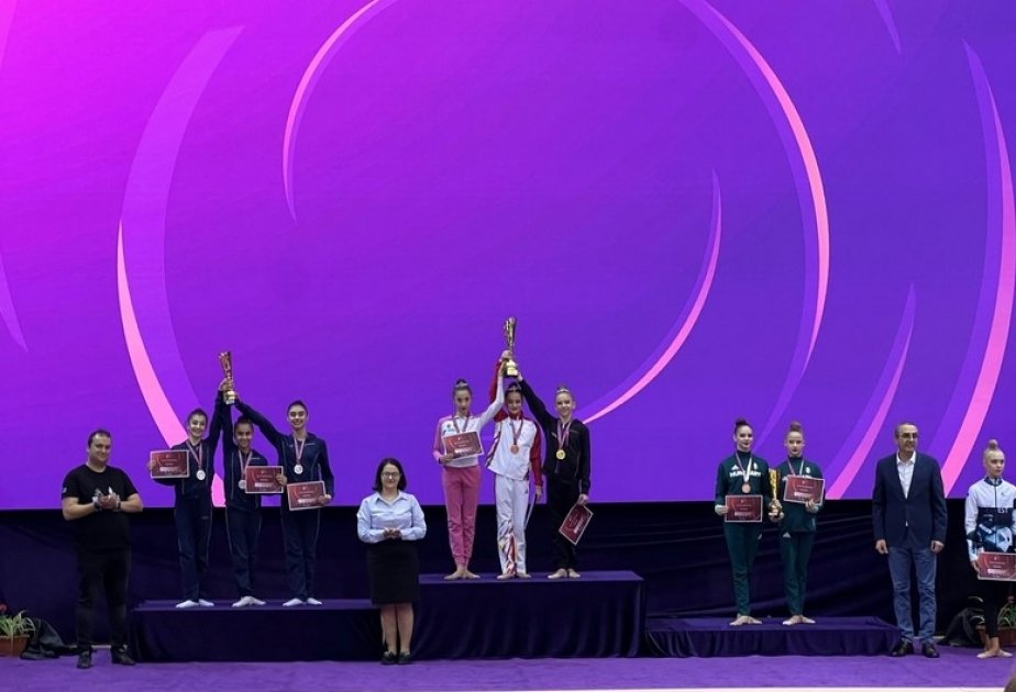 Azərbaycan bədii gimnastları beynəlxalq turnirdə gümüş medal qazanıblar