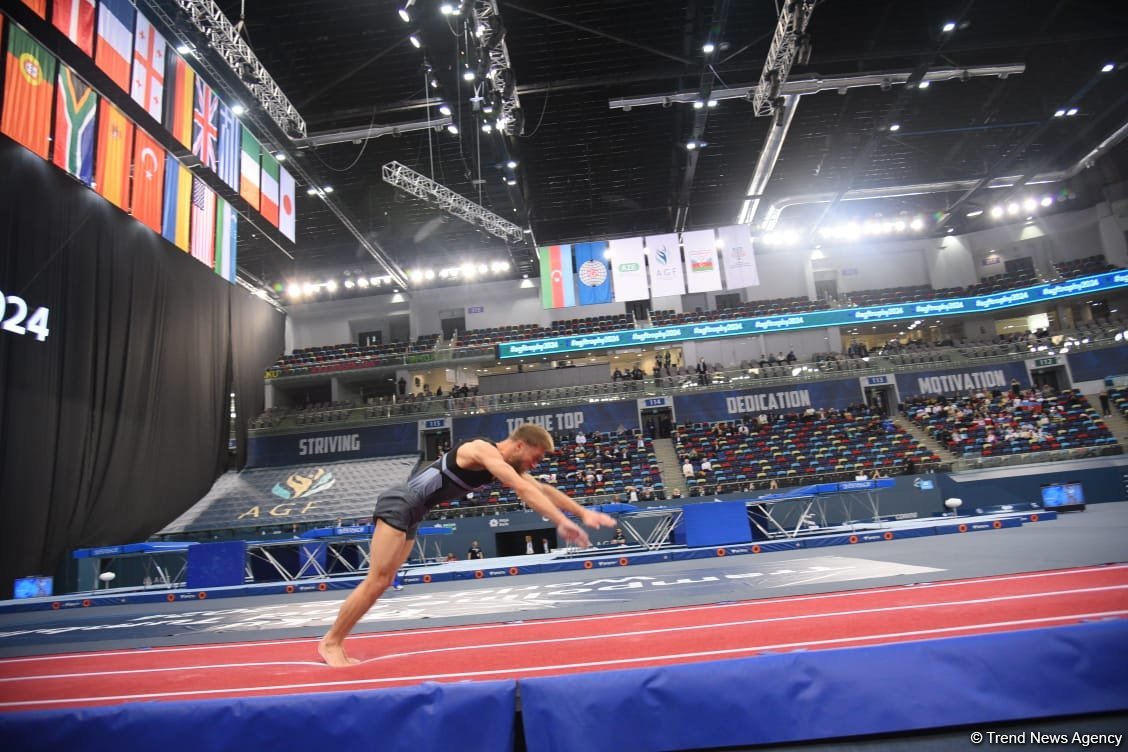 Азербайджанские гимнасты Михаил Малкин и Адиль Гаджизаде вышли в финал Кубка мира в Баку  (ФОТО)