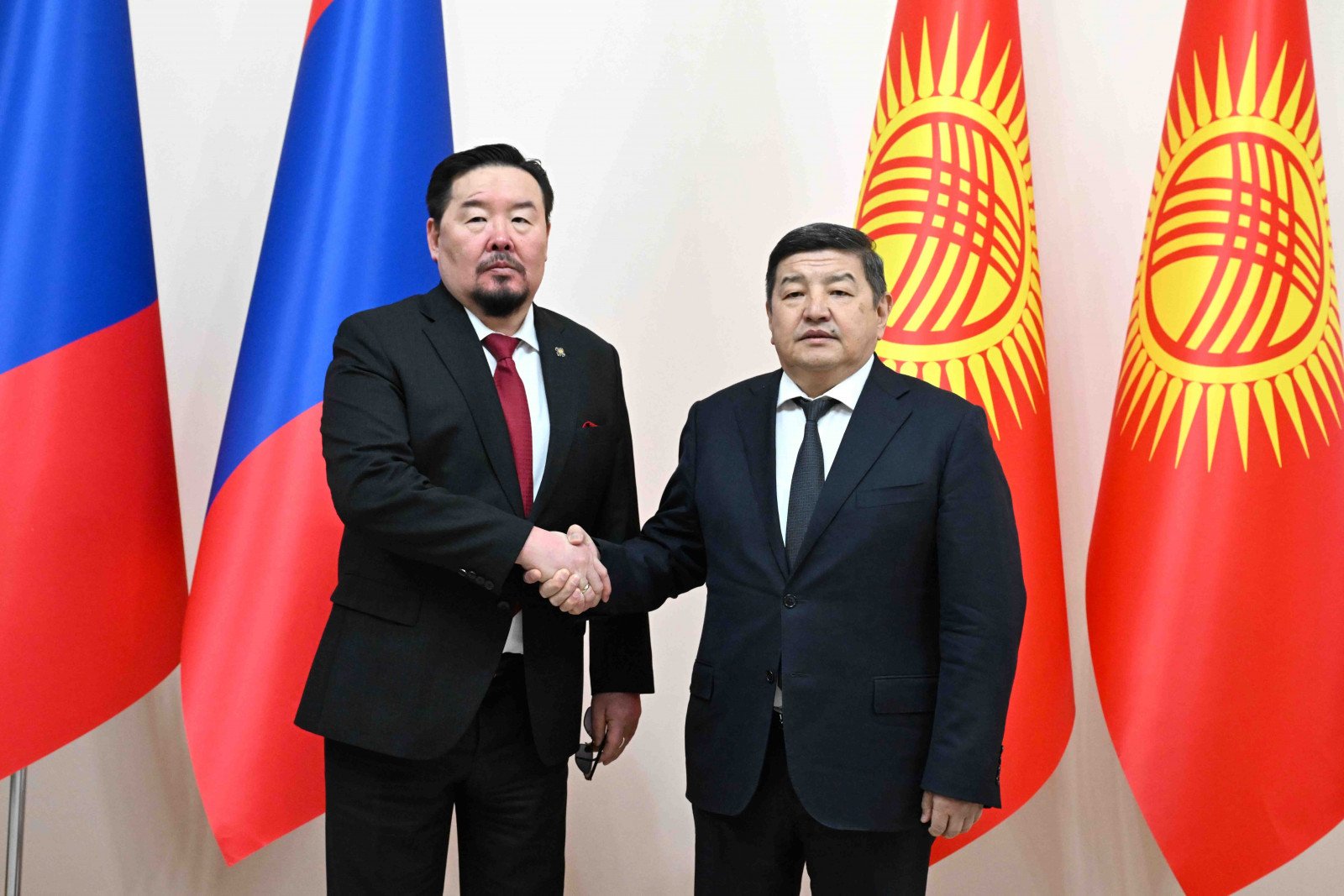 Kyrgyzstan aims to utilize Mongolia's textile industry expertise