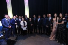 В Гяндже  с большим успехом прошел концерт Мансума Ибрагимова и коллектива "Карабах" (ФОТО)