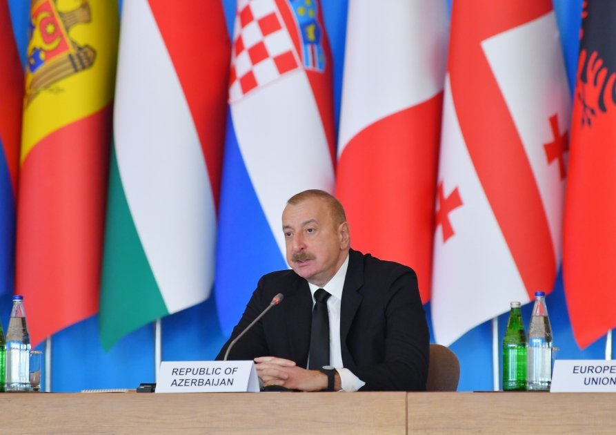 President Ilham Aliyev attends SGC Advisory Council ministerial meeting (PHOTO/VIDEO)