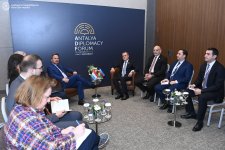 Обсуждено сотрудничество между Азербайджаном и Люксембургом (ФОТО)