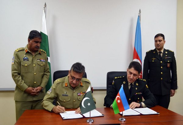 Azerbaijan, Pakistan sign protocol on bilateral military cooperation