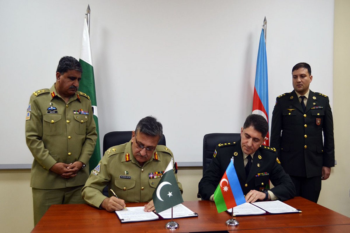 Azərbaycanla Pakistan arasında hərbi əməkdaşlığın vəziyyəti müzakirə edildi, yekun protokol imzalandı