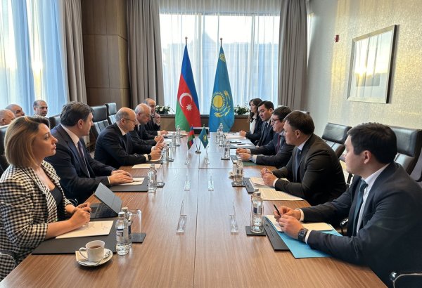 Azerbaijan, Kazakhstan advance energy ties with talks on strategic partnership draft