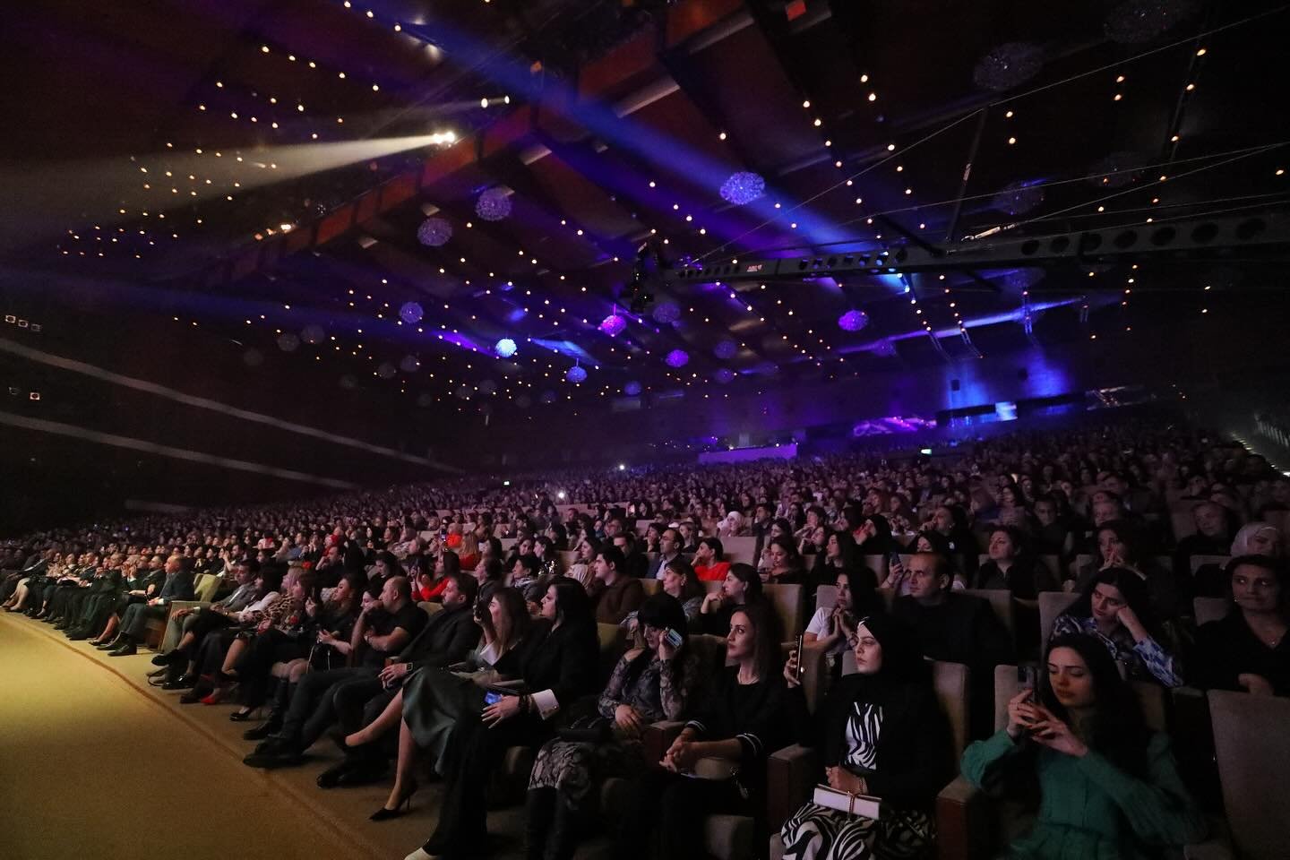 В Баку прошел праздник единства поэзии, музыки и танца, посвященный Международному женскому дню (ВИДЕО, ФОТО)