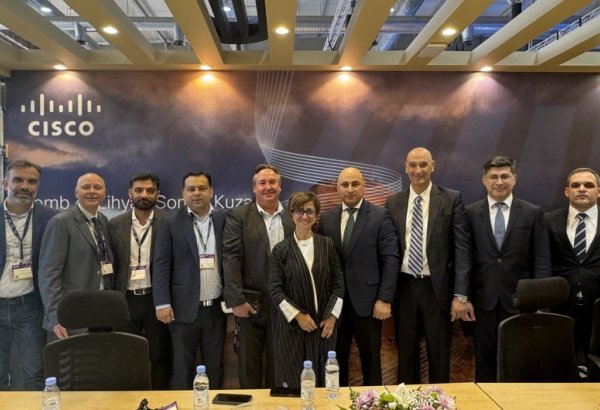 Azerbaijani State Security Service delegates opt in LEAP2024 and DeepFest expo