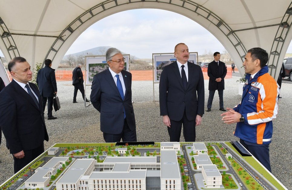Президент Ильхам Алиев и Президент Касым-Жомарт Токаев ознакомились с проектом Центральной районной больницы, которая будет построена в Физули (ФОТО)