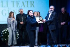 В Баку прошла торжественная церемония награждения Национальной театральной премией  (ФОТО)