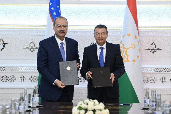 Uzbekistan, Tajikistan set sights on boosting mutual trade turnover