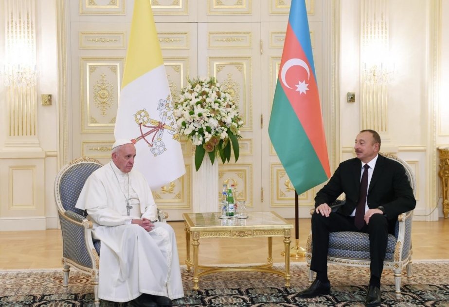 Президент Ильхам Алиев: Мы придаем особое значение развитию отношений между Азербайджаном и Святым Престолом