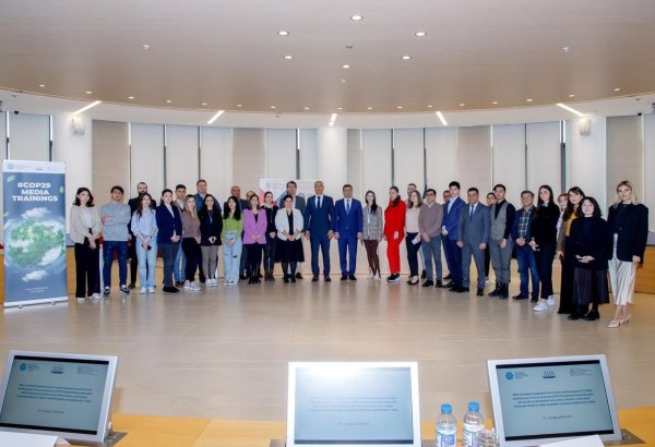 В Баку для журналистов, которые примут участие в освещении COP29, был проведен первый тренинг (ФОТО)