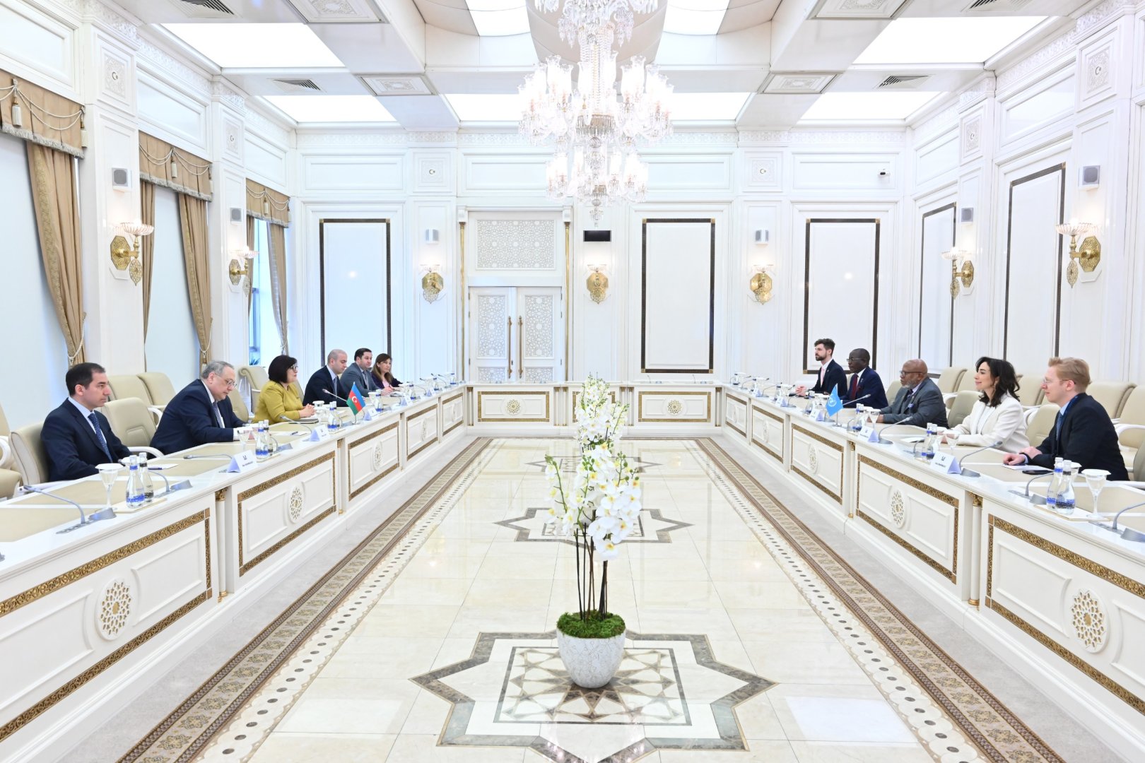 Sahibə Qafarova BMT Baş Assambleyasının 78-ci sessiyasının prezidentini qəbul edib (FOTO)