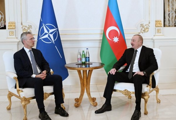 Prezident İlham Əliyevin NATO-nun Baş katibi Yens Stoltenberq ilə təkbətək görüşü olub (FOTO/VİDEO)