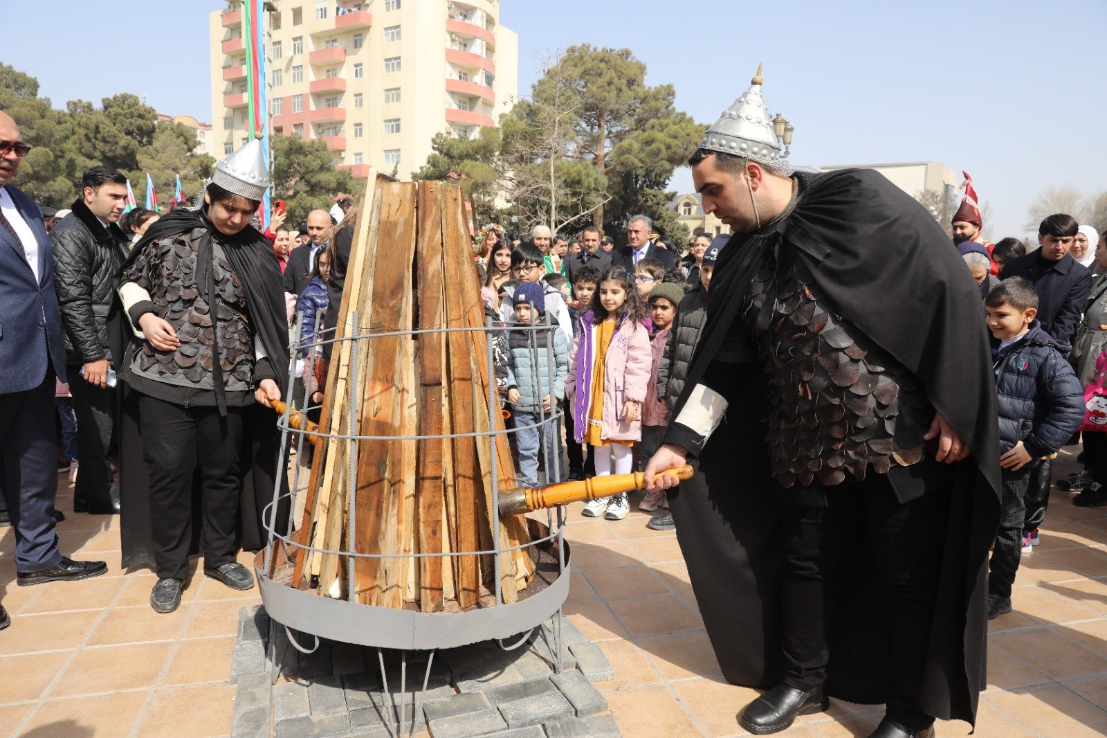 Abşeronda Novruz bayramı böyük izdihamla qeyd olundu (FOTO)