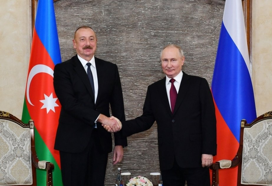 President Ilham Aliyev makes phone call to Russian President Vladimir Putin