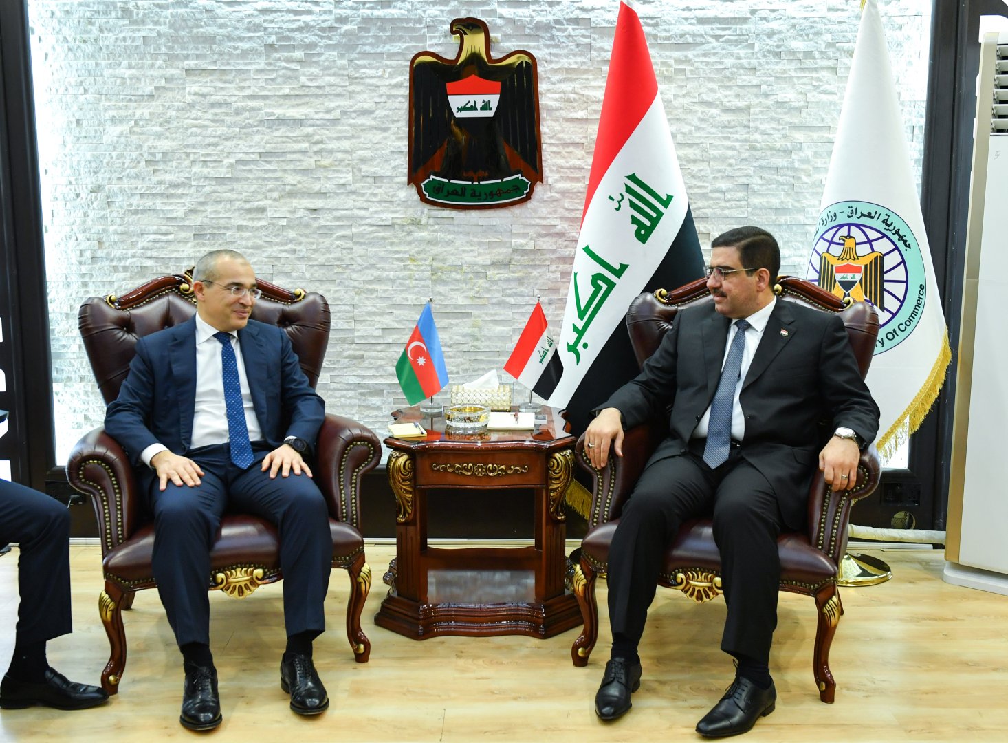 Azerbaijan, Iraq discuss prospects for development of multi-vector cooperation (PHOTO)