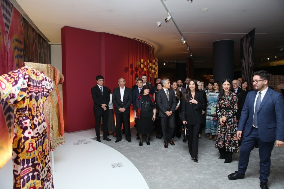 First VP Mehriban Aliyeva and Assistant to President of Uzbekistan Saida Mirziyoyeva attend opening ceremony of “Heritage in Stitches: A Journey Through Embroidery and Sewing Traditions of Uzbekistan” exhibition at Heydar Aliyev Center (PHOTO/VIDEO)