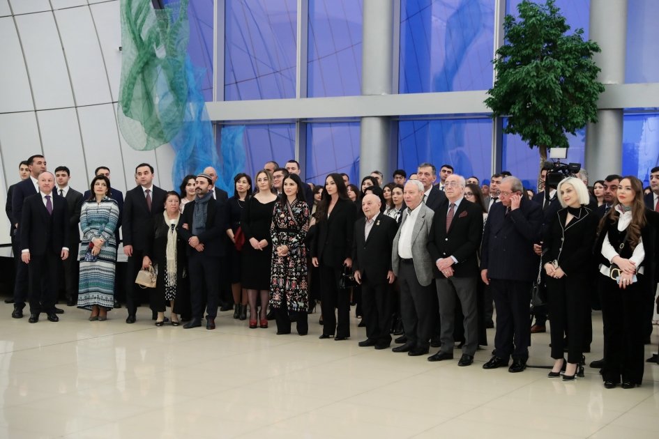 First VP Mehriban Aliyeva and Assistant to President of Uzbekistan Saida Mirziyoyeva attend opening ceremony of “Heritage in Stitches: A Journey Through Embroidery and Sewing Traditions of Uzbekistan” exhibition at Heydar Aliyev Center (PHOTO/VIDEO)