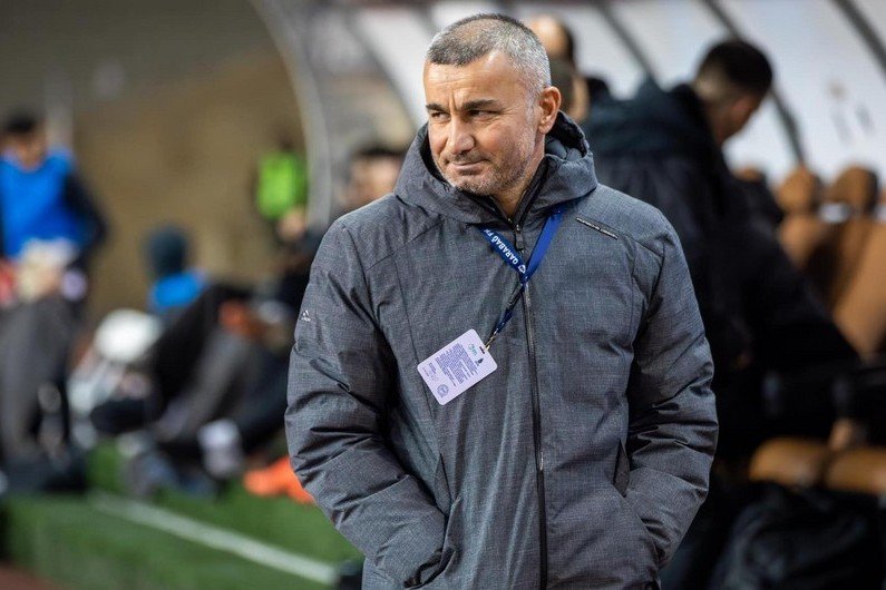 Besiktas JK shows interest in Qarabag FC's head coach and players