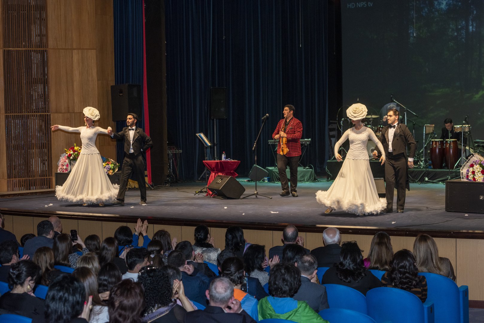 Вдохновенно, ярко, позитивно – концерт маэстро Джейхуна в Баку (ФОТО)