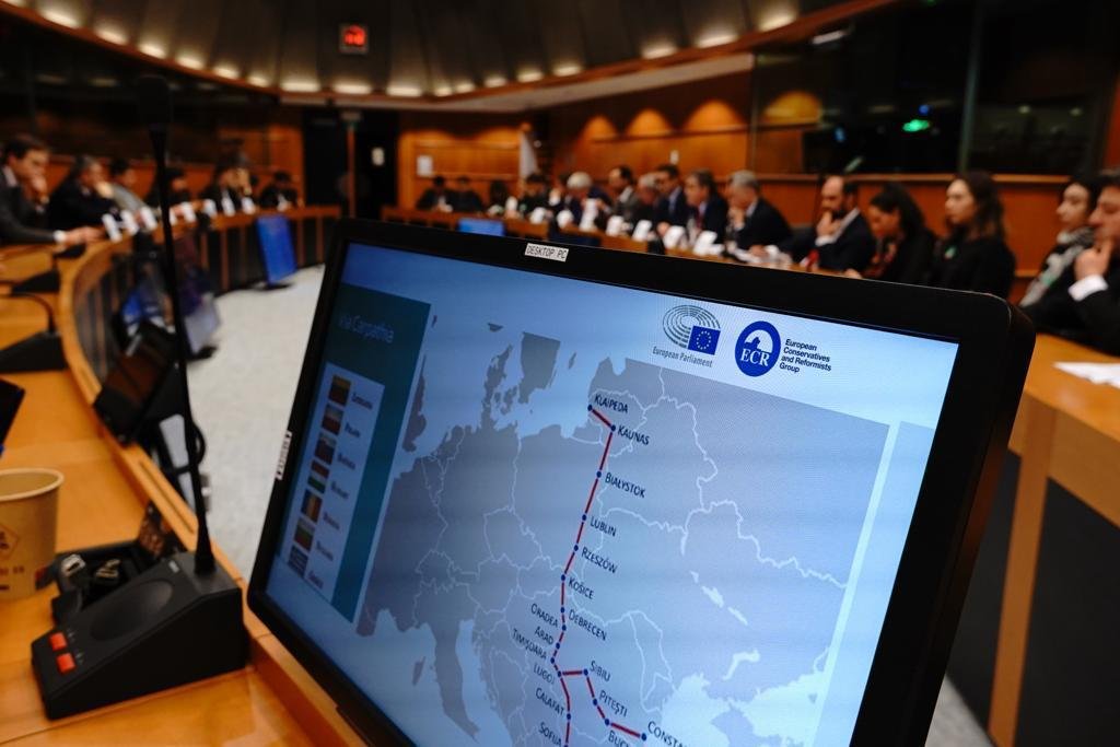 В Европарламенте обсужден новый участок Виа Карпатия, соединяющий Балтийское море с Каспийским морем (ФОТО)