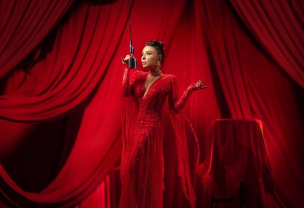 Народная артистка Тунзаля Агаева спела для влюбленных (ВИДЕО/ФОТО)