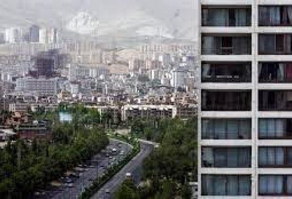 Iran calculates apartment prices in Tehran
