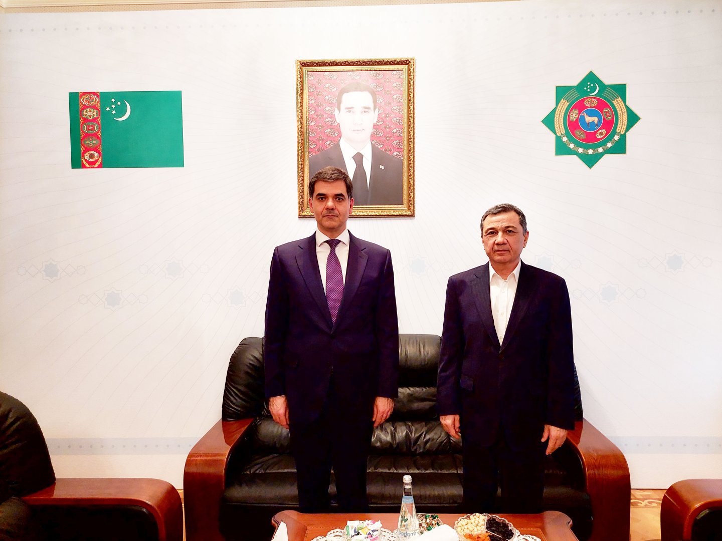 Azerbaijan and Turkmenistan to match up on building insurance links (PHOTO)