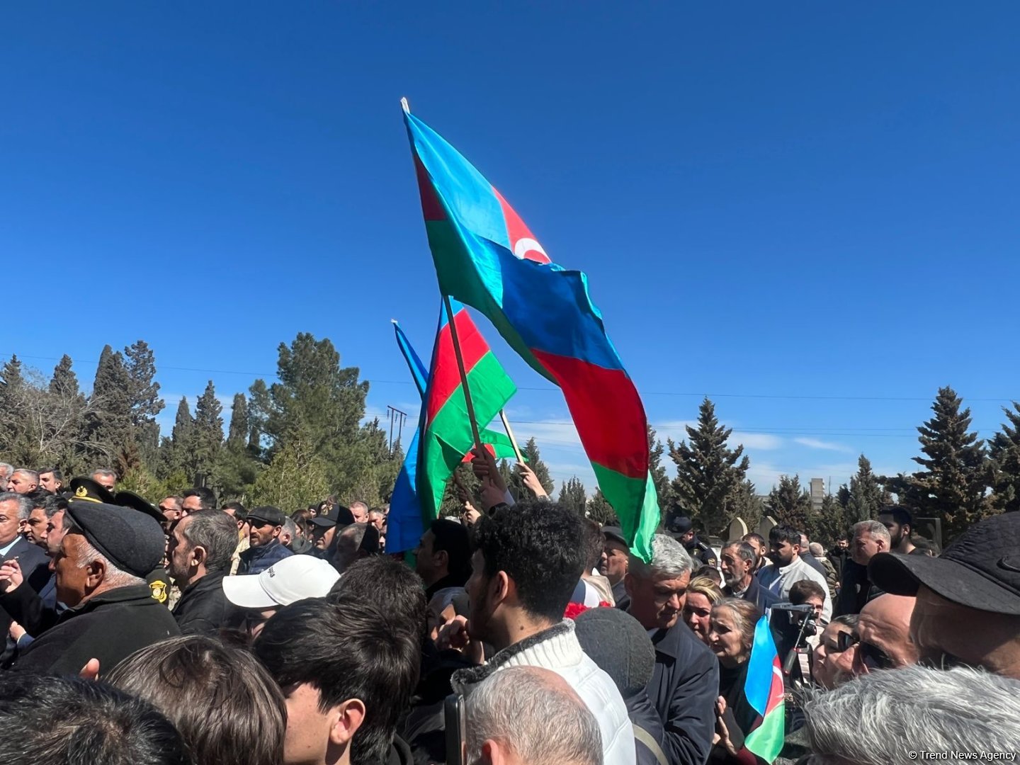 Xocalı soyqırımında itkin düşən Akif Mahmudovun 32 il sonra tapılan qalıqları dəfn olundu (FOTO/VİDEO)